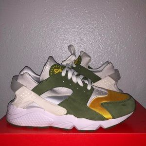 SOLD!!! Nike x Stussy huaraches.